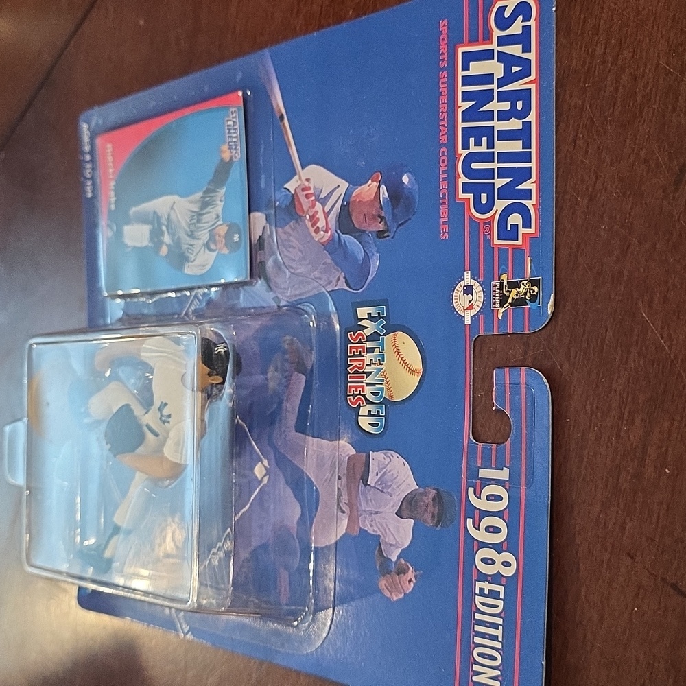 1998 Starting Lineup Extended Series Figure- Hideki Irabu - Picture 4 of 7